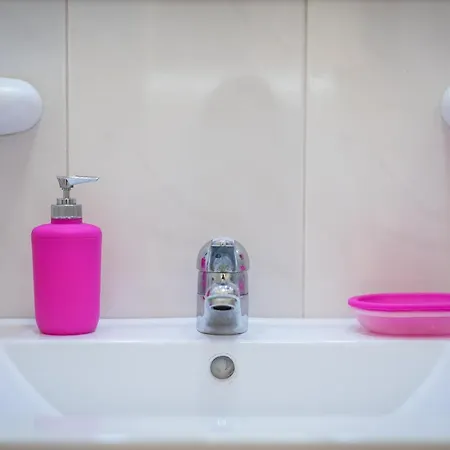 Apartament 421 Olympia Building Remodelling *